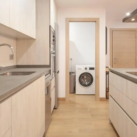 Apartamento Avg Alfonso I *